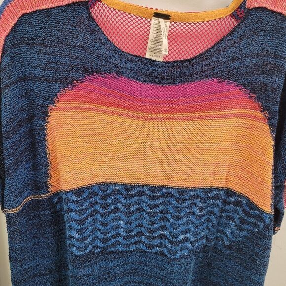 FREE PEOPLE RARE Boho Sunset Knit Rainbow Fringe Trim Poncho Sweater XS - Picture 7 of 7